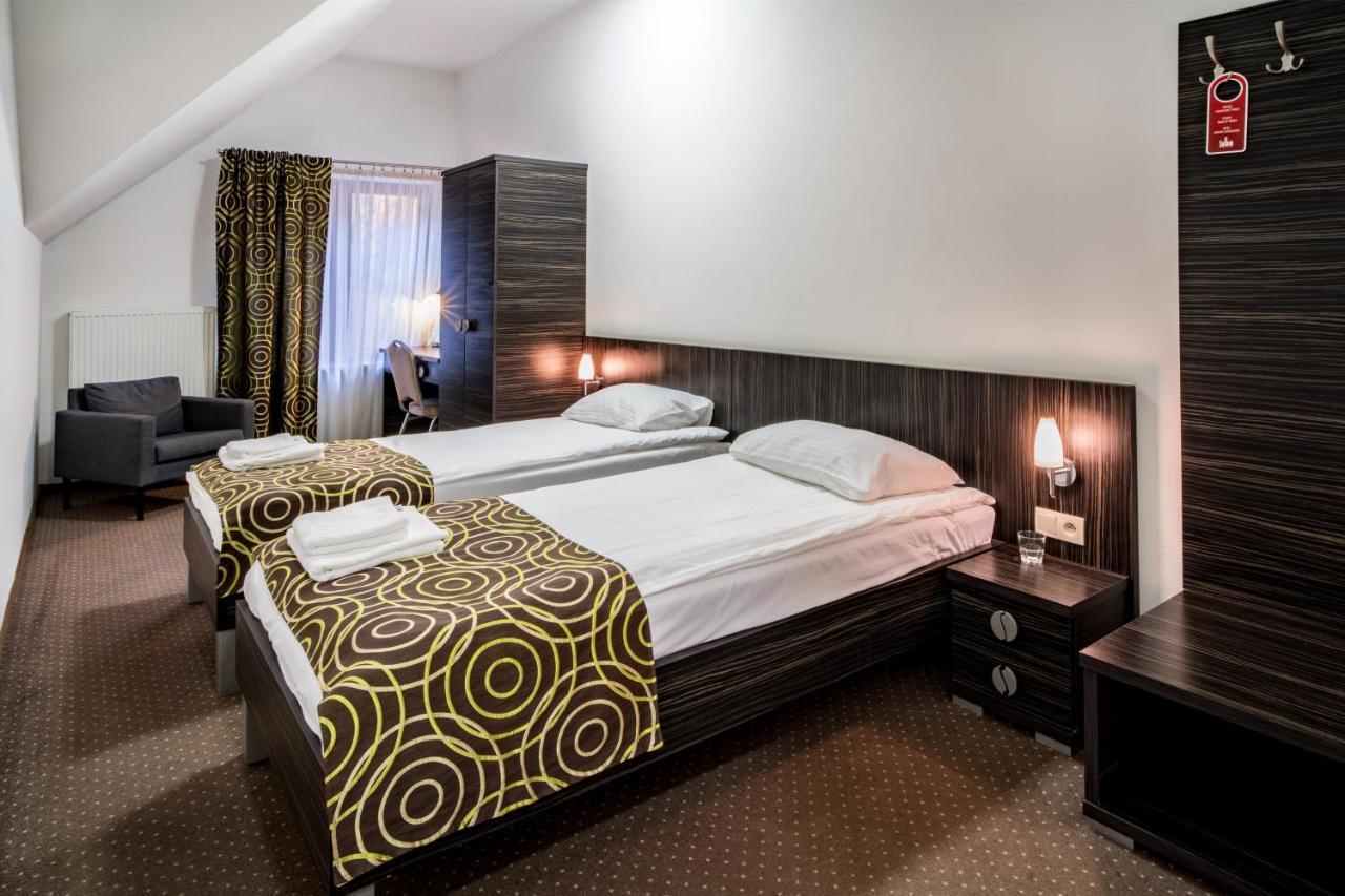 Hotel Sulbin Garwolin Eksteriør bilde
