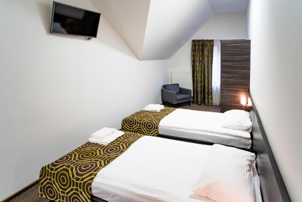 Hotel Sulbin Garwolin Eksteriør bilde